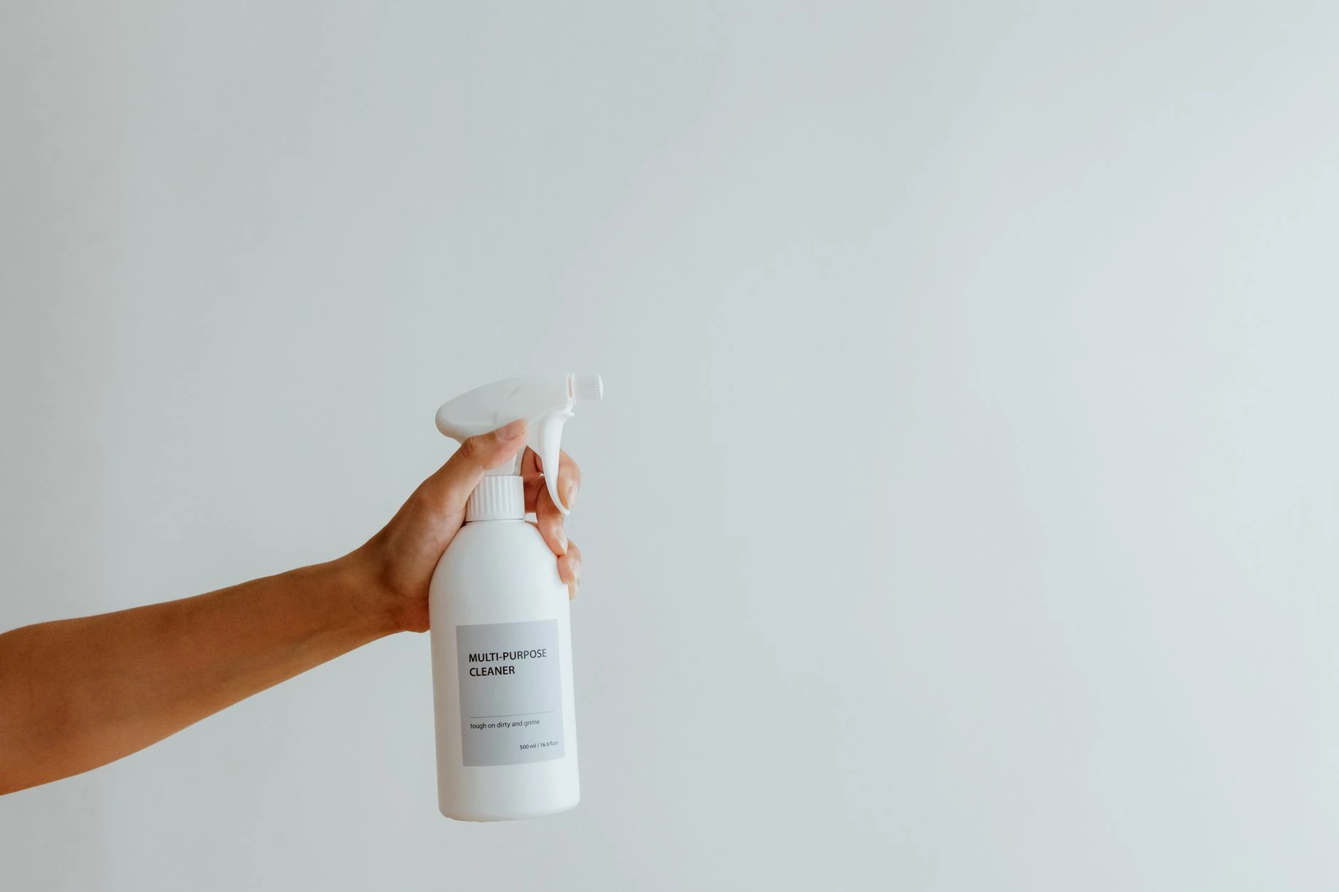 banner showcasing cleaning solutions